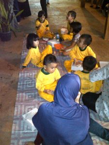 kampung 99 pepohonan, outbond, sekolah, gathering