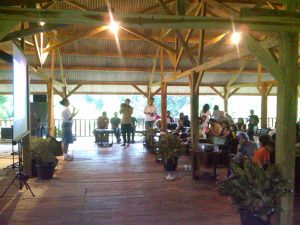 reuni, sekolah, kampung 99 pepohonan