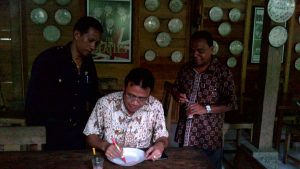 bupati, lembata, kampung 99 pepohonan