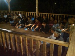 suasana rapat